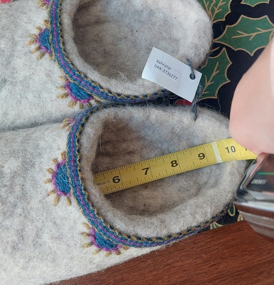 NWT Handmade in Finland Wool Slippers W/ Leather soles - Picture 6 of 6